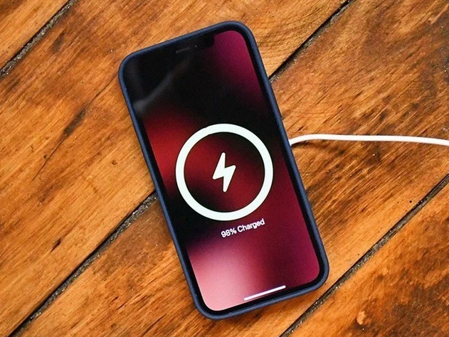 门头沟苹果手机维修分享iPhone 12可以随便充电吗 